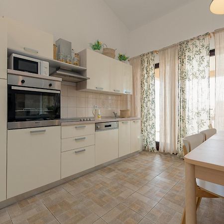 Apartment Tomislav Vir Εξωτερικό φωτογραφία
