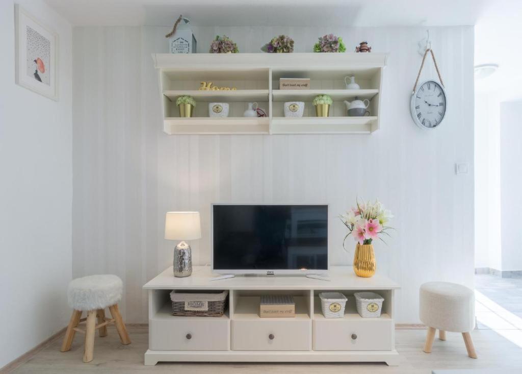 Apartment Tomislav Vir Εξωτερικό φωτογραφία